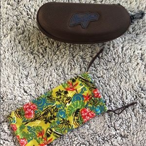 Maui Jim sunglass cover and case
